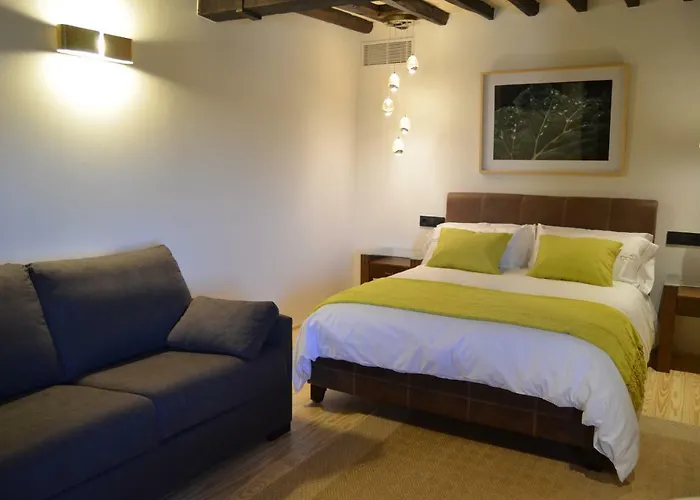 Otel Reitoral De Parada *